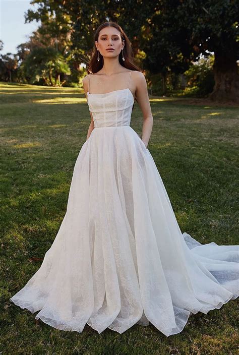 See more ideas about wedding dresses, wedding gowns, bridal gowns. . Wedding dress pinterest